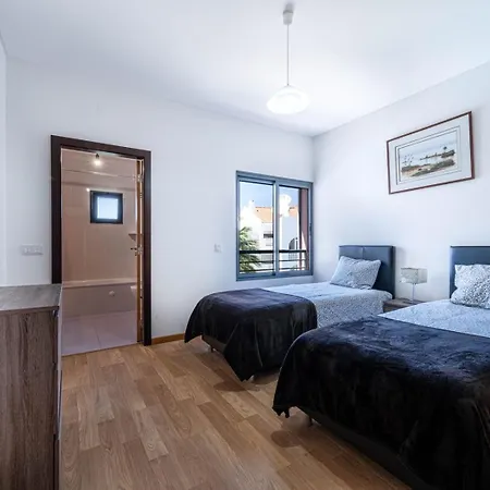 Modern & Central, Gated With Pool Appartamento Albufeira